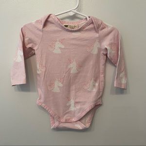 Monica & Andy unicorn onesie 6-9M